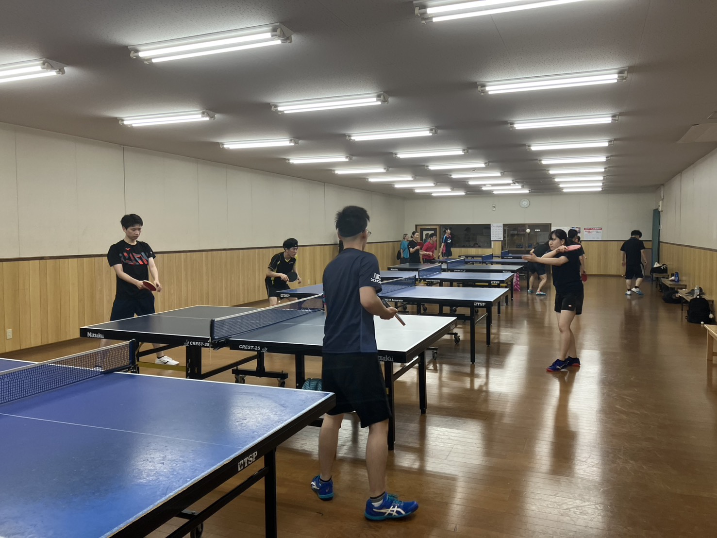 京都・卓球センター優でのROOTの練習風景