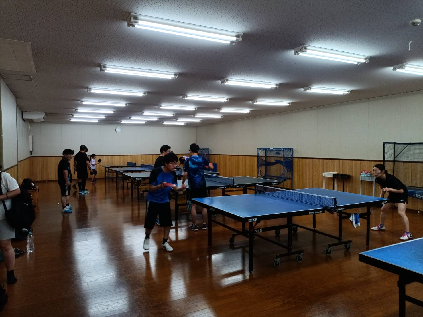 京都の卓球サークルROOT 8月22日の練習風景(卓球センター優)